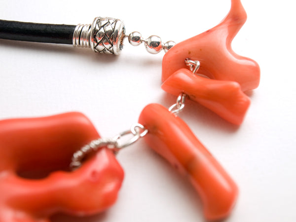 Collar Mariposa Coral