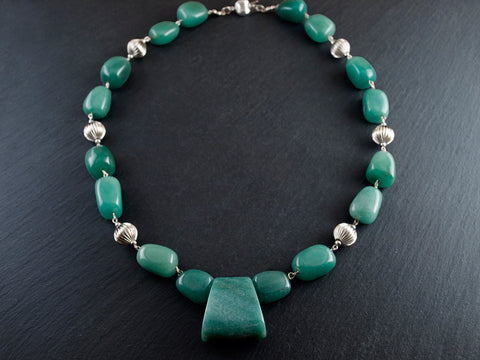 Collar Ópera Verde