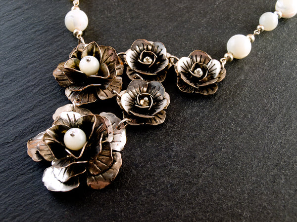 Collar Ópera Floral